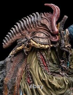 Weta Dark Crystal Age of Resistance Skektek the Scientist Skeksis 1/6 Statue