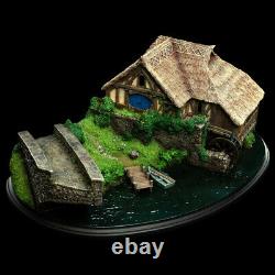 Weta HOBBITON MILL AND BRIDGE Scene Model Display Statue The Lord of the Rings