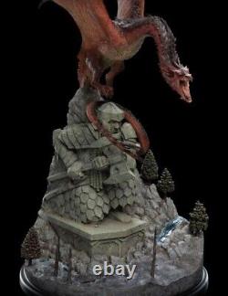 Weta SMAUG THE FIRE-DRAKE Statue