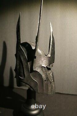 Weta Sauron helm