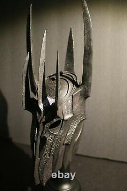 Weta Sauron helm