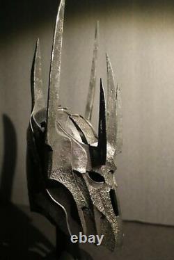 Weta Sauron helm