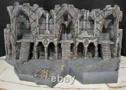 Weta Workshop LotR COLONNADE DOL GULDUR 130 Scale (Free US Shipping)