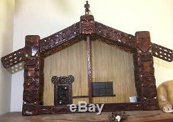 Whare Runanga Maori Tribal Meeting House Authentic Wood Carved Moko Statue 70s